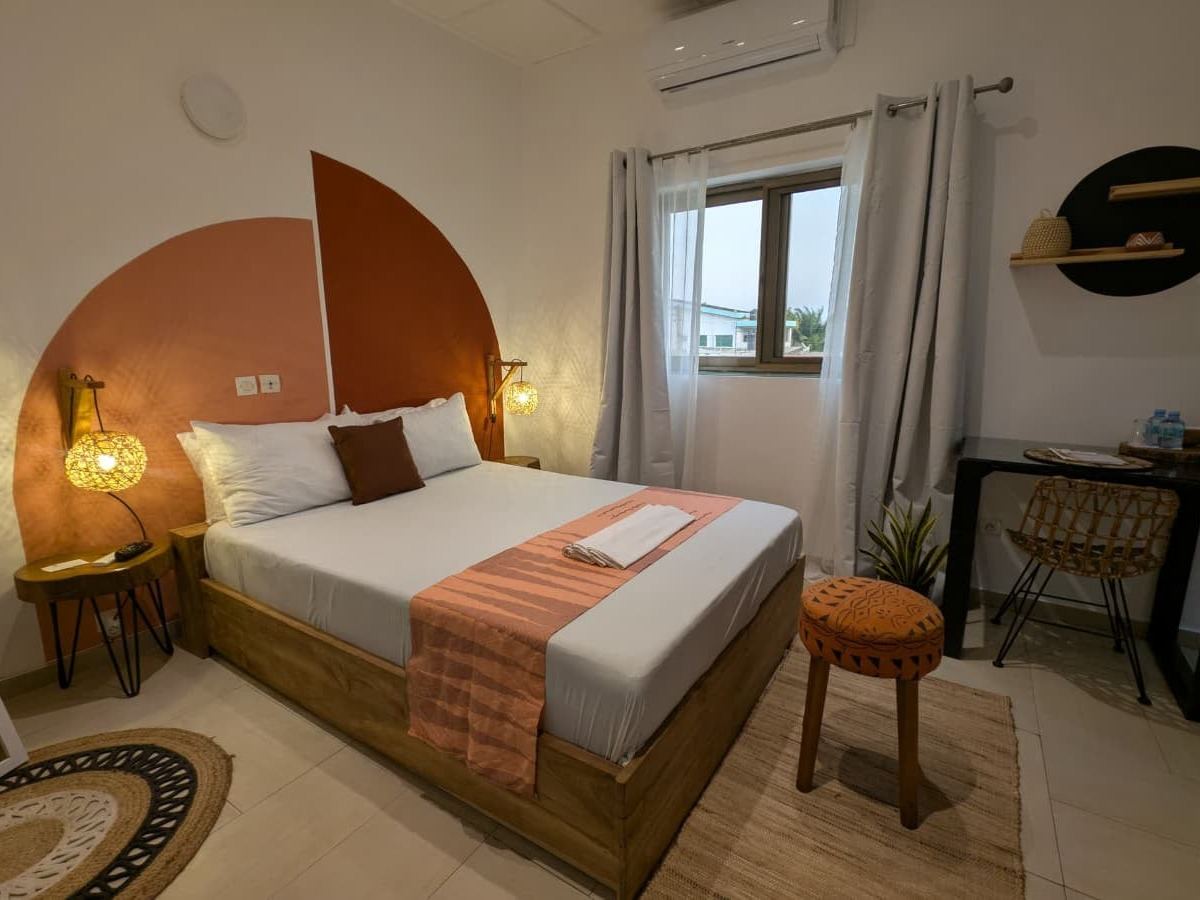Chambre Sè (lit double) - maison d'hôtes Canelya, Fidjrossè, Cotonou